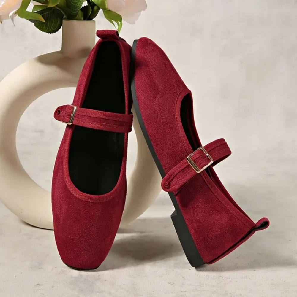 NEW! Red Mary Jane Flats Sz 6 - Picture 2 of 4